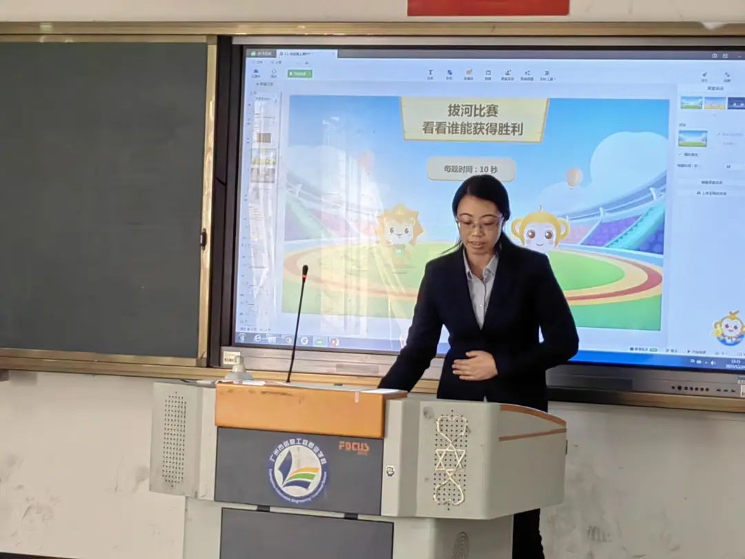 德技并修，春风化雨——我校教师教学能